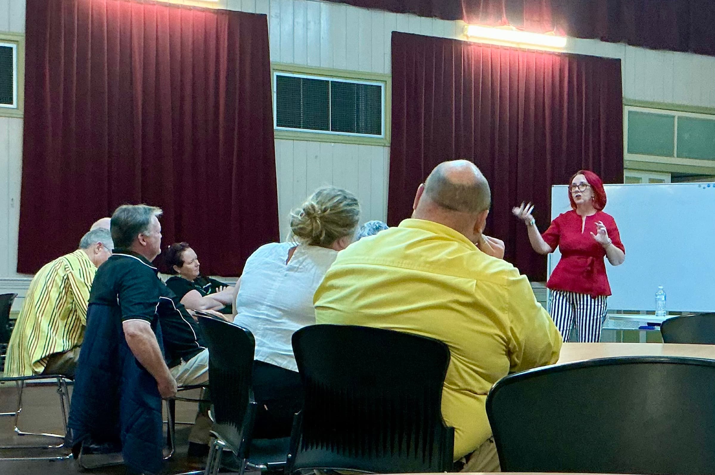 Tracy Sheen presenting the AI Made Simple workshop to owner-operators at Barcaldine Town Hall